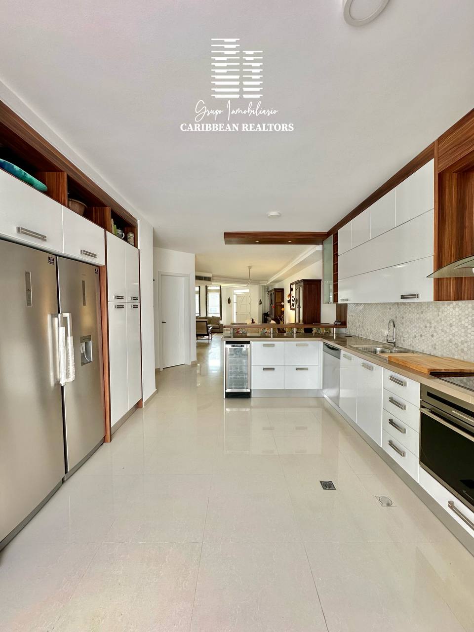 En Venta Hermosa Casa, Ubicado En El Exclusivo Conjunto Residencial Majestic Village