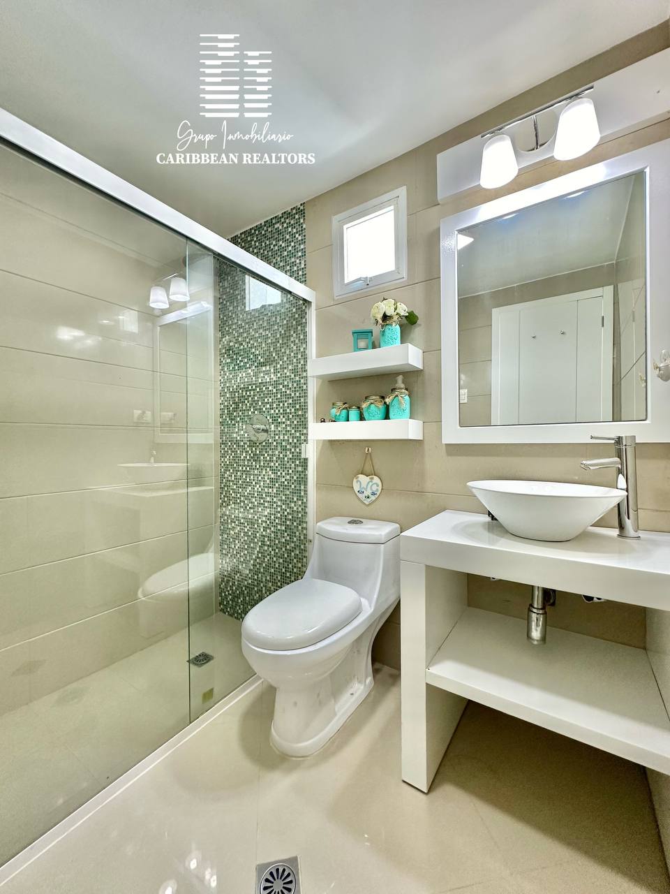 En Venta Hermosa Casa, Ubicado En El Exclusivo Conjunto Residencial Majestic Village