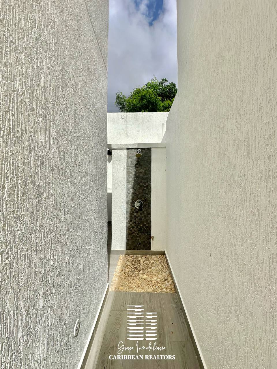 En Venta Hermosa Casa, Ubicado En El Exclusivo Conjunto Residencial Majestic Village