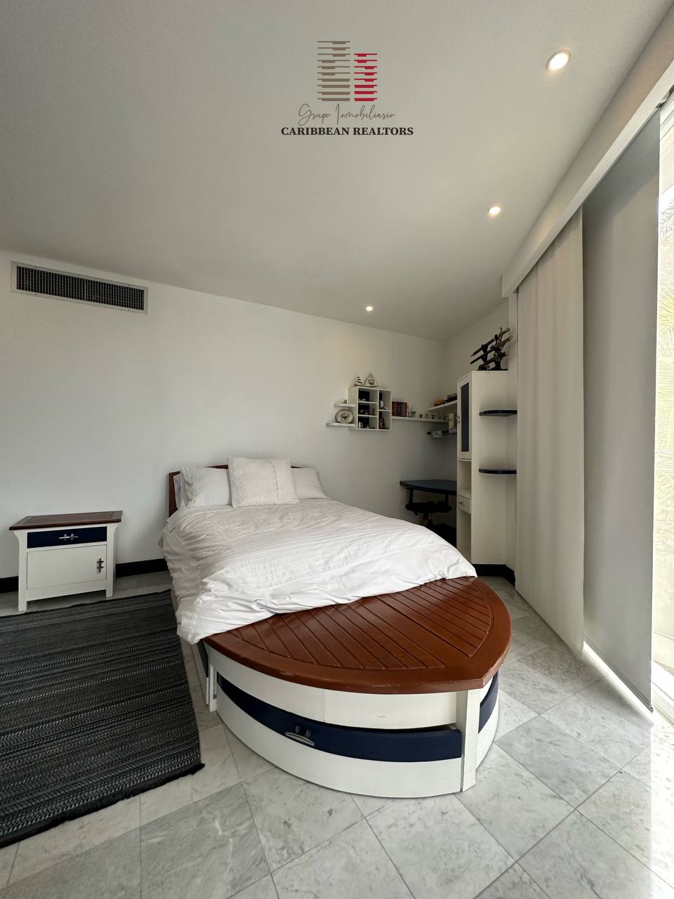 En Venta Casa Quinta, Con Arquitectura Vanguardista, Ubicada En Paraíso