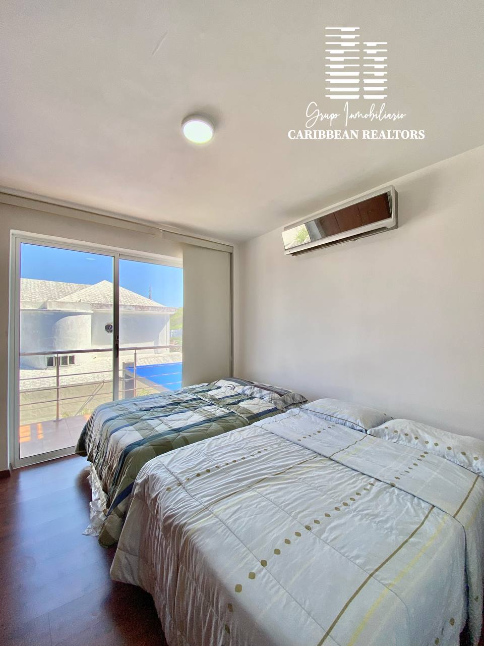 En Venta Casa Quinta, En La Urbanizacion Paraíso 1