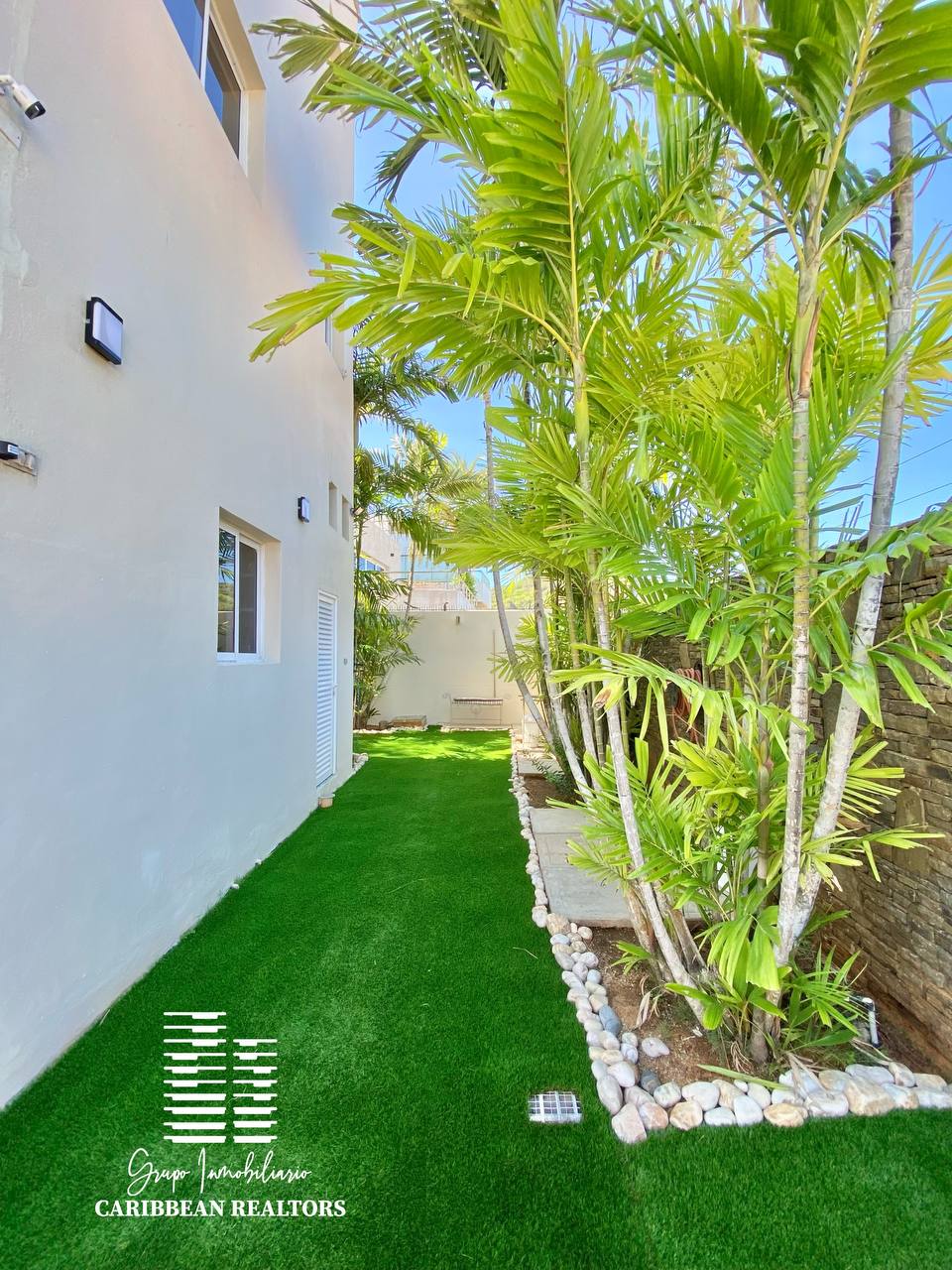 En Venta Casa Quinta, En La Urbanizacion Paraíso 1