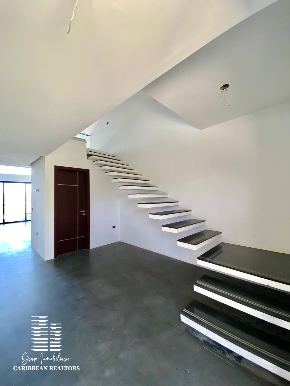 En Venta Apartamento, Ubicado En El Conjunto Residencial La Roca Loft ZAFIRO 