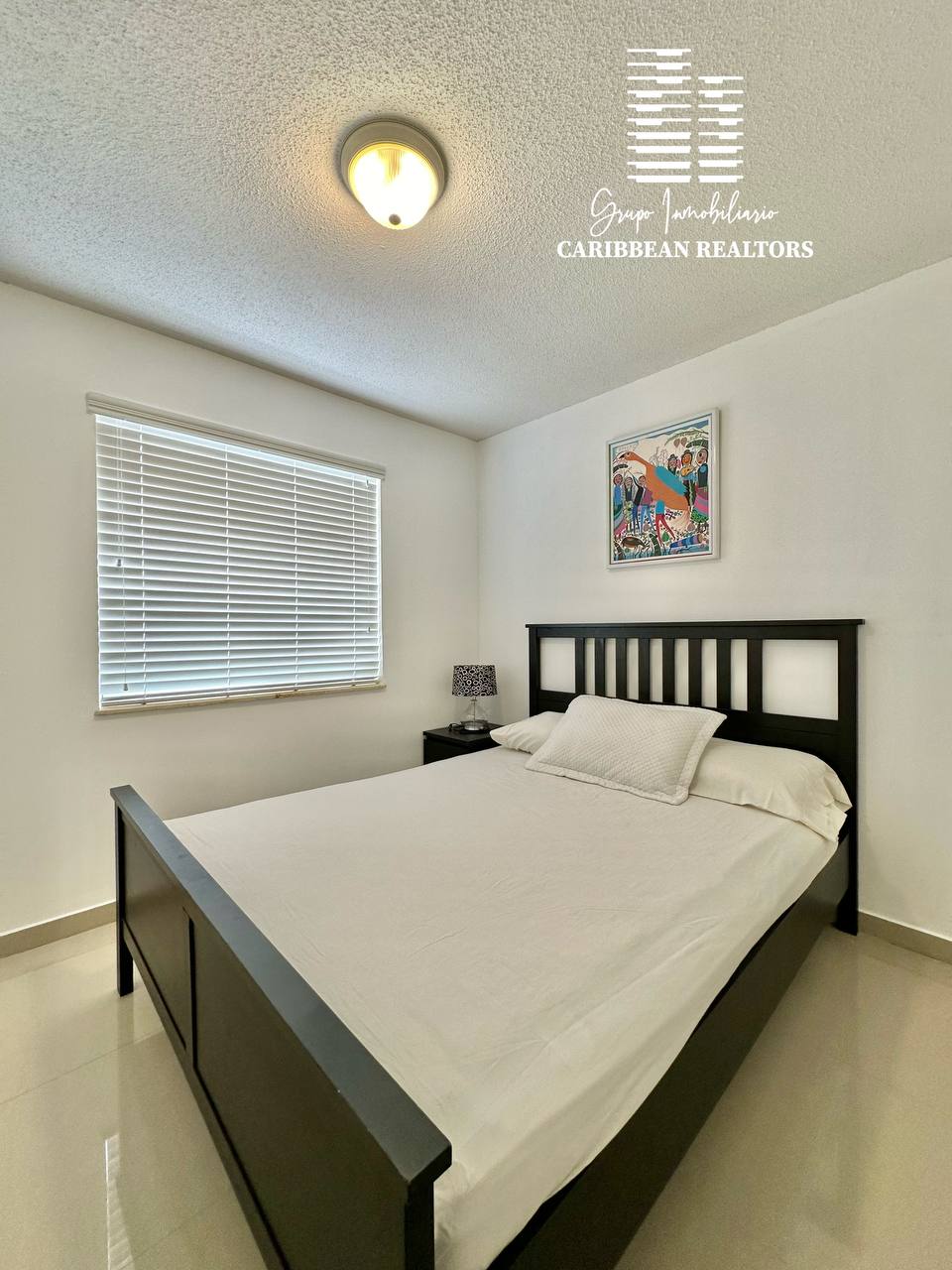 En Alquiler Acogedor Town House Ubicado En El Conjunto Porlamar Villas