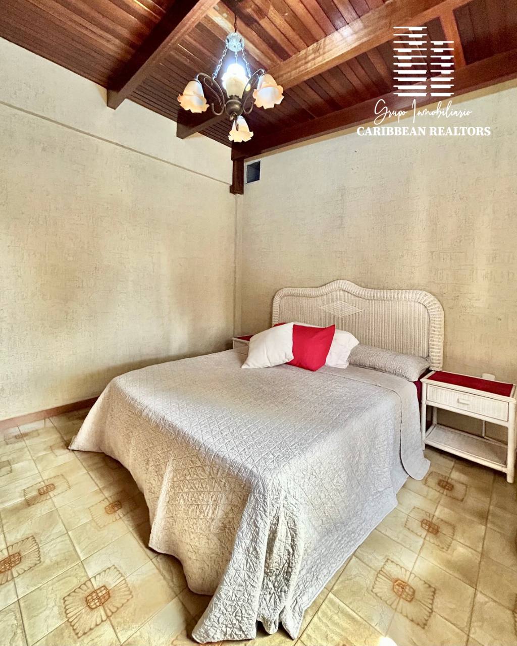 EN ALQUILER VACACIONAL AMPLIA CASA EN GUACUCO CERCA DE PLAYA GUACUCO