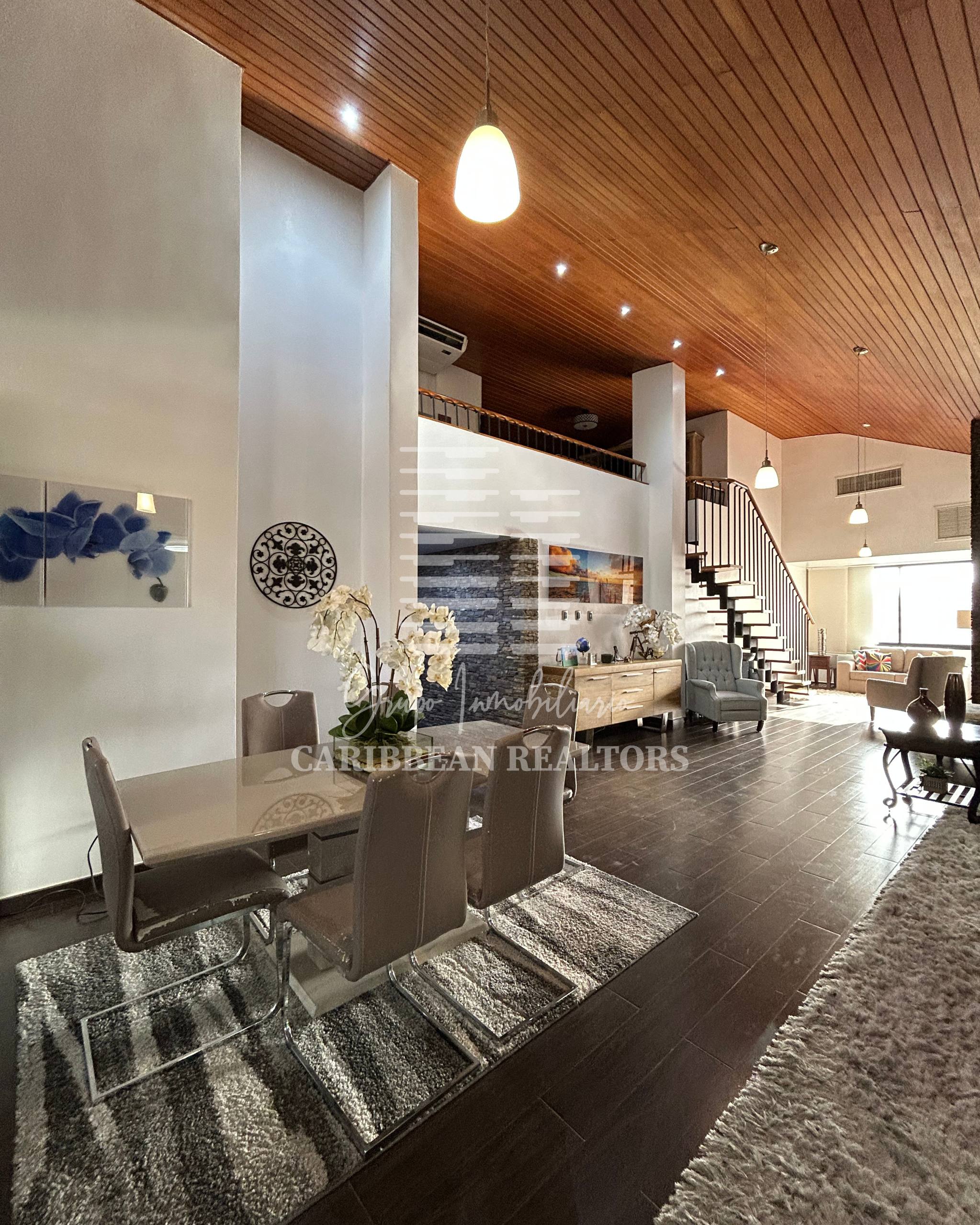 EN VENTA PENTHOUSE EN EL CONJUNTO RESIDENCIAL VENEZIA SUITES, AV. ALDONZA MANRIQUE.