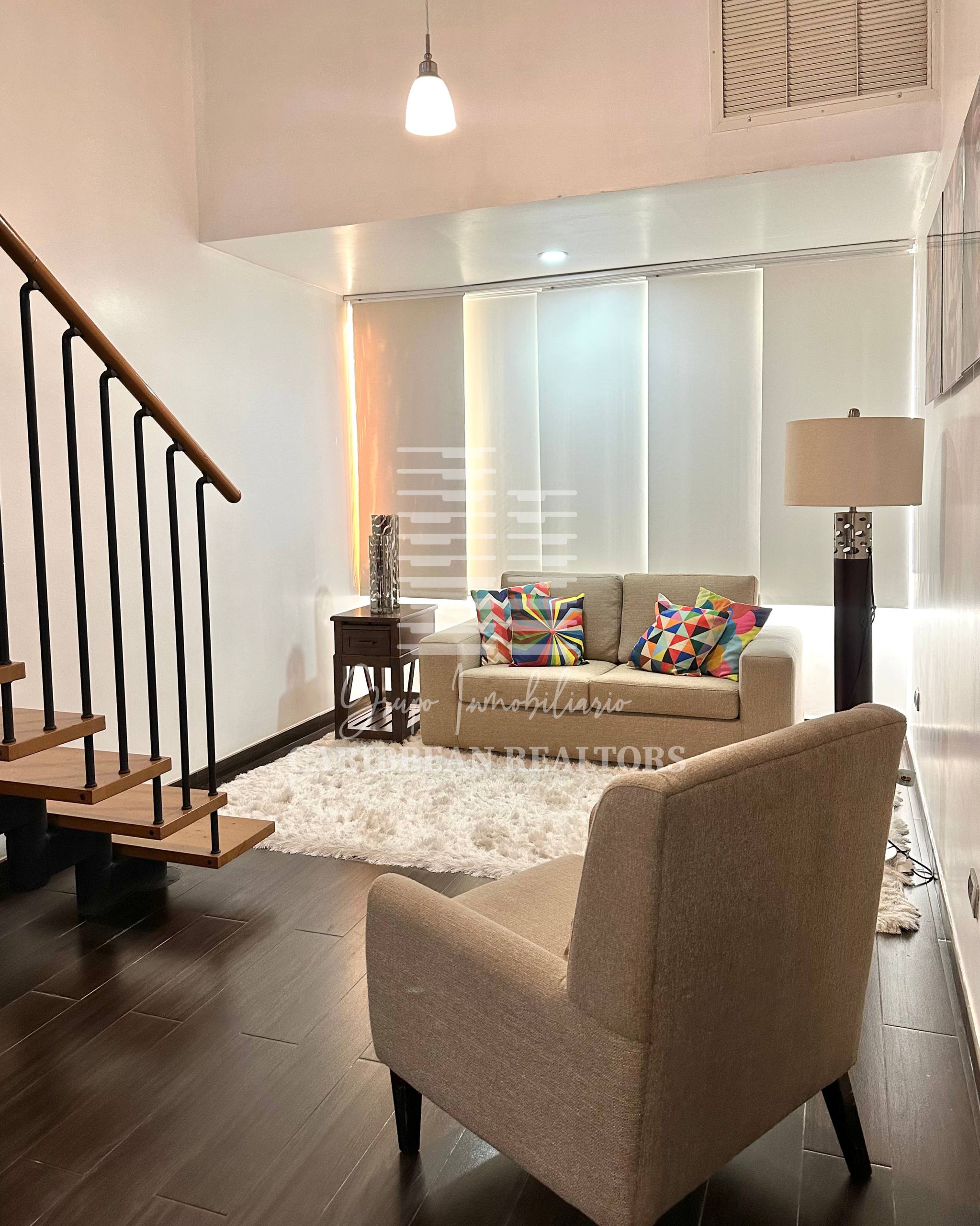 EN VENTA PENTHOUSE EN EL CONJUNTO RESIDENCIAL VENEZIA SUITES, AV. ALDONZA MANRIQUE.