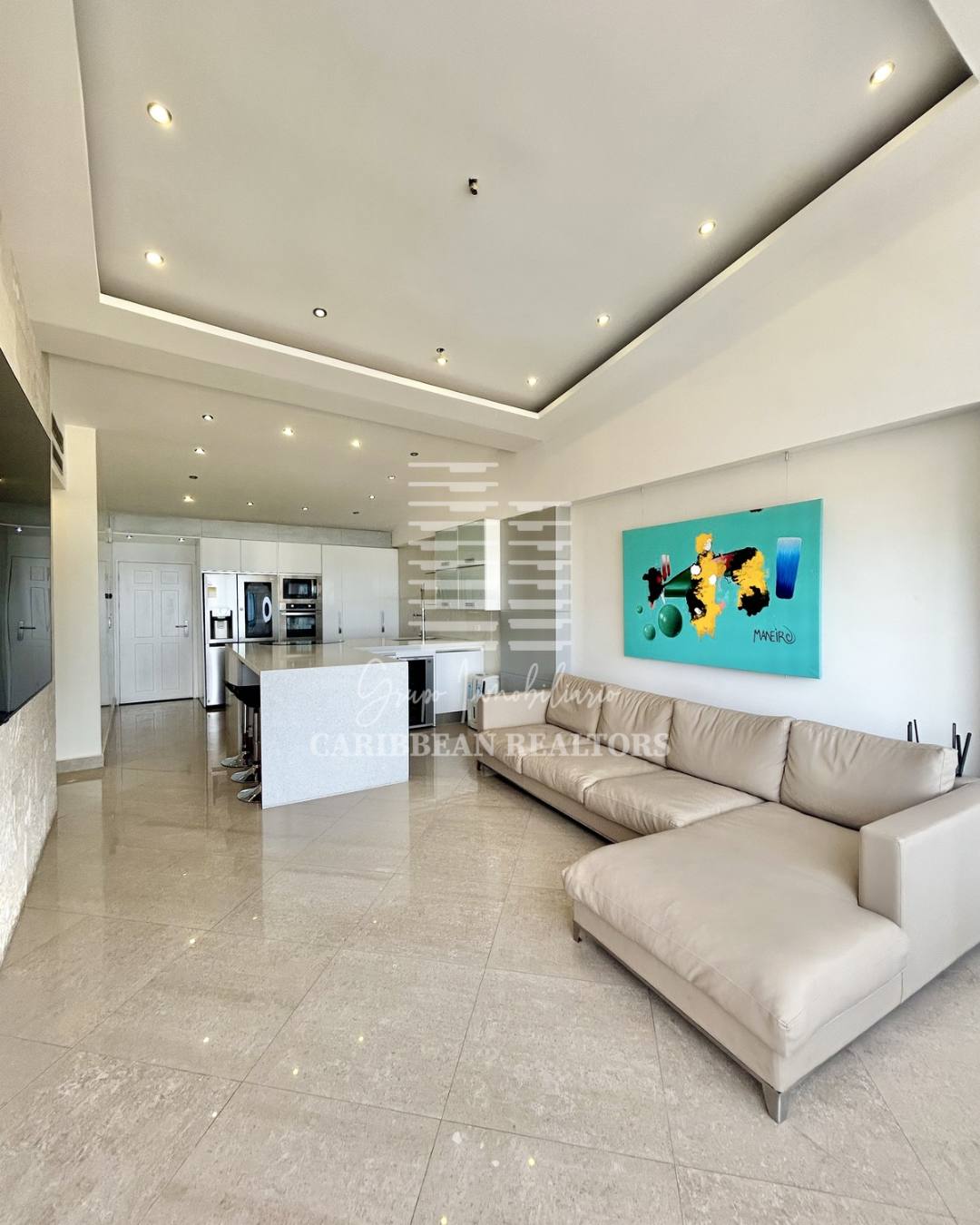EN VENTA MODERNO PENTHOUSE CON VISTA AL MAR EN EL CONJUNTO RESIDENCIAL BLUE BAY SUITES. PLAYA MORENO. PAMPATAR.