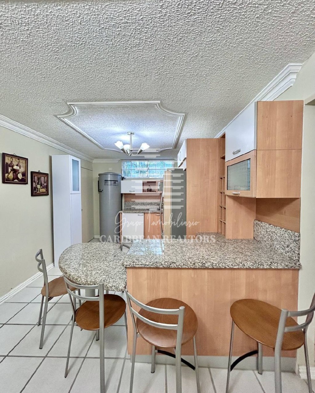 EN VENTA COMODO APARTAMENTO EN EL CONJUNTO RESIDENCIAL LA MARINA A SOLO PASOS DE PLAYA LA CARACOLA. 