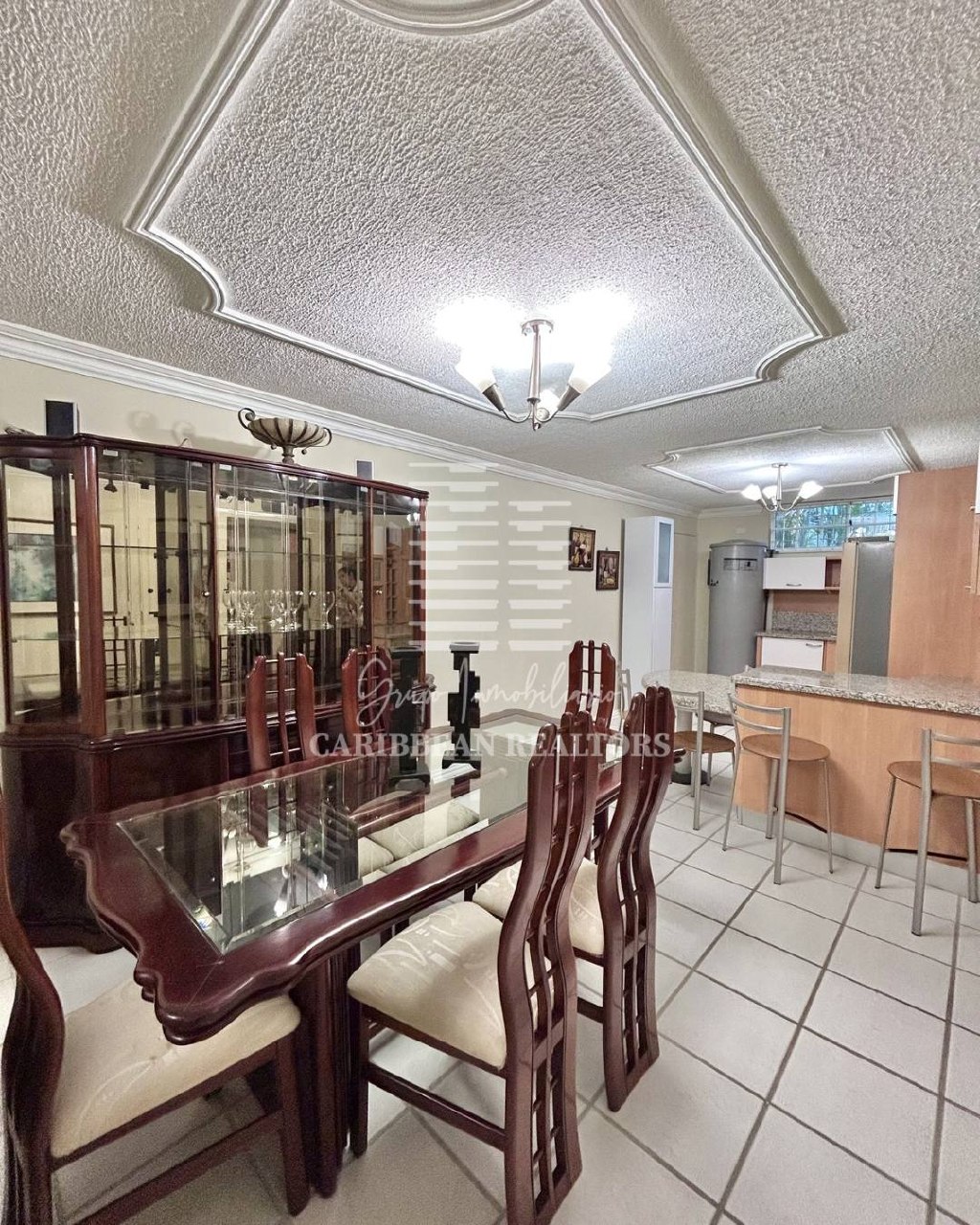 EN VENTA COMODO APARTAMENTO EN EL CONJUNTO RESIDENCIAL LA MARINA A SOLO PASOS DE PLAYA LA CARACOLA. 