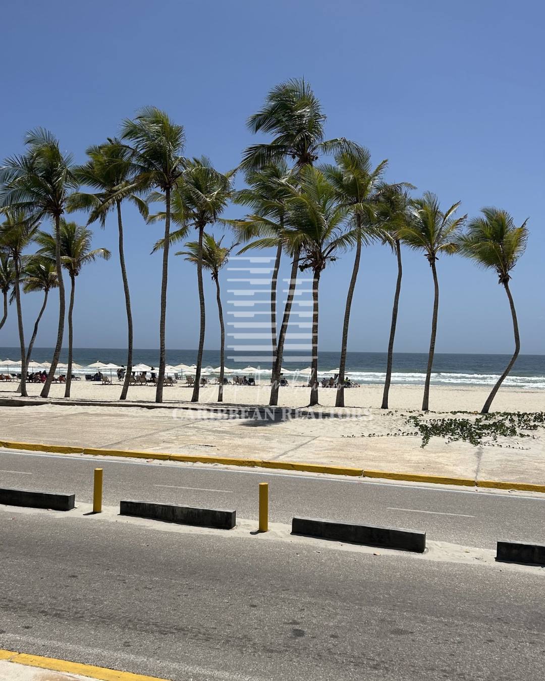 EN VENTA APARATAMENTO EN OBRA BLANCA CERCA DE PLAYA EL AGUA, EN EL CONJUNTO RESIDENCIAL LAS OLAS.