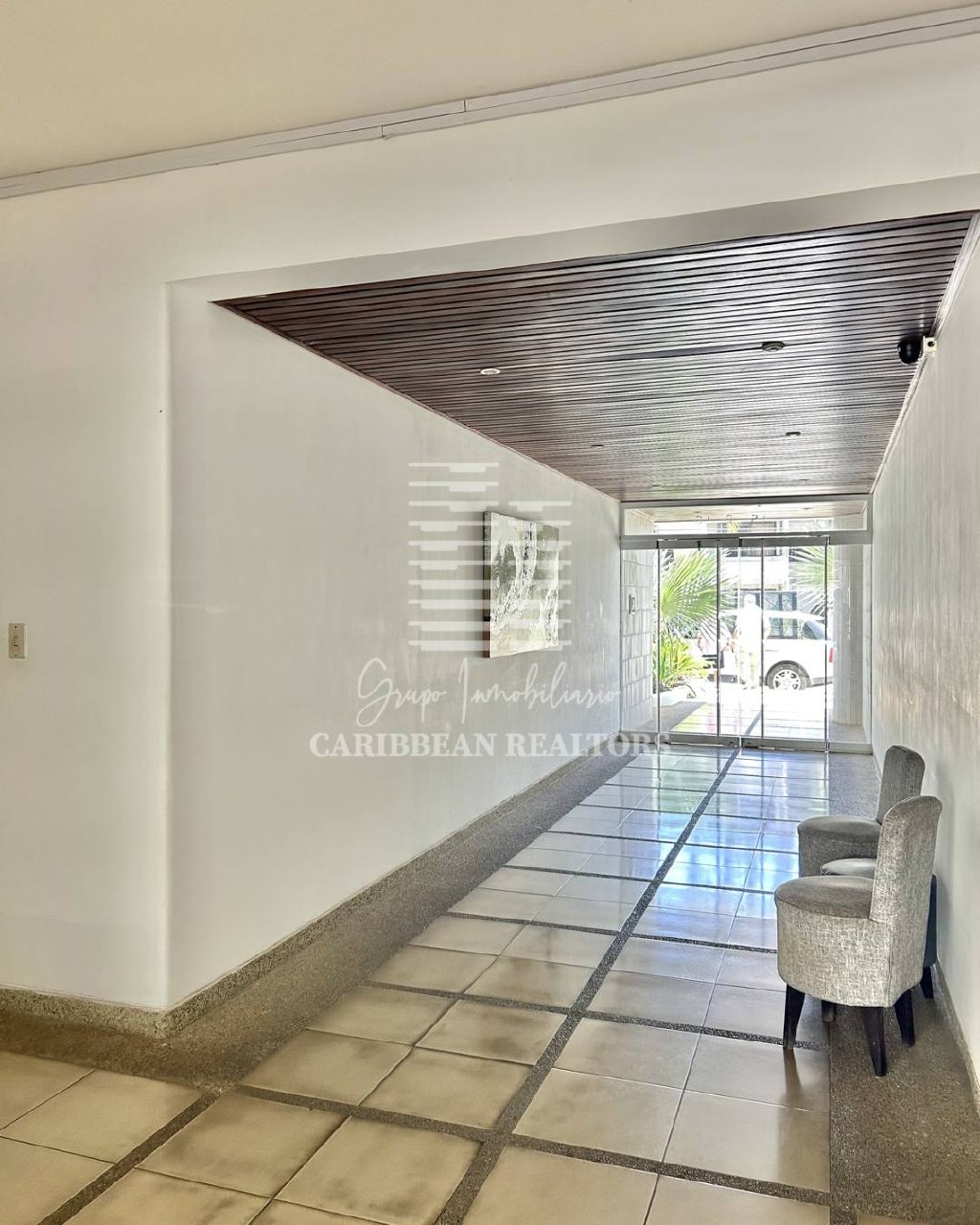 EN VENTA APARTAMENTO EN OBRA BLANCA EN EL CONJUNTO RESIDENCIAL LAS OLAS, EN LAS CERCANIAS DE PLAYA EL AGUA.